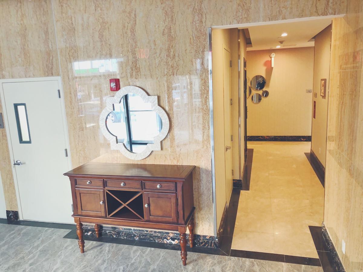 Mayfair Inn And Suites New York Ngoại thất bức ảnh