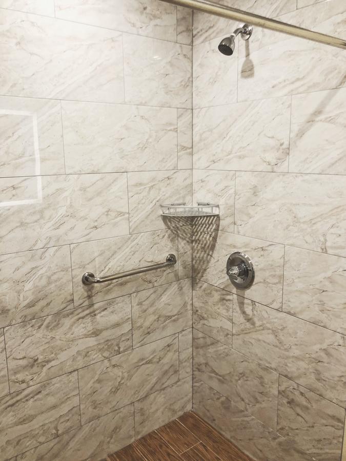 Mayfair Inn And Suites New York Ngoại thất bức ảnh