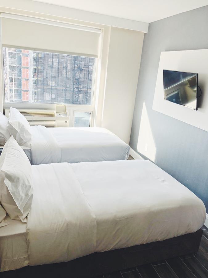 Mayfair Inn And Suites New York Ngoại thất bức ảnh
